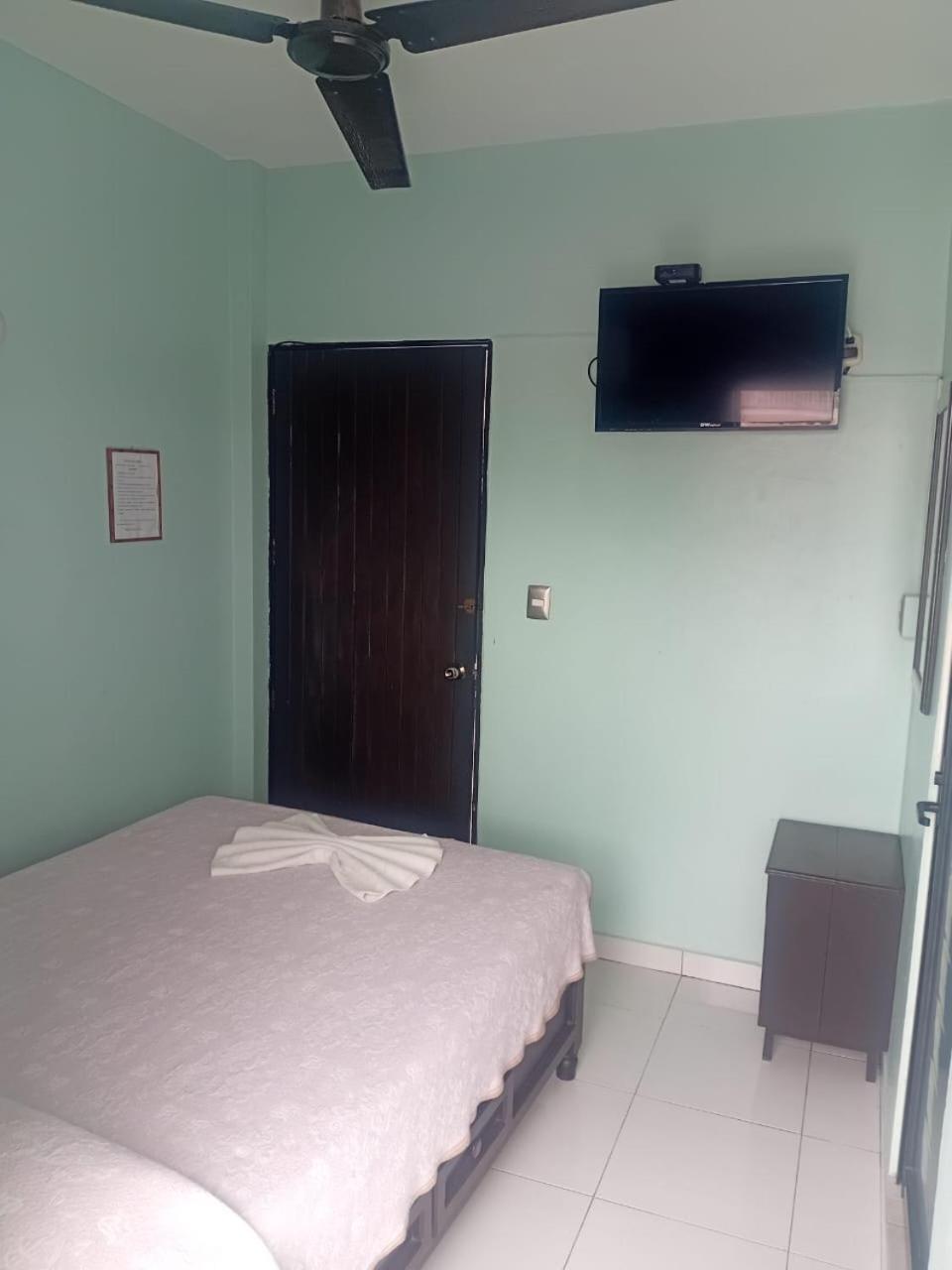 Hotel Acuario Катемако Экстерьер фото